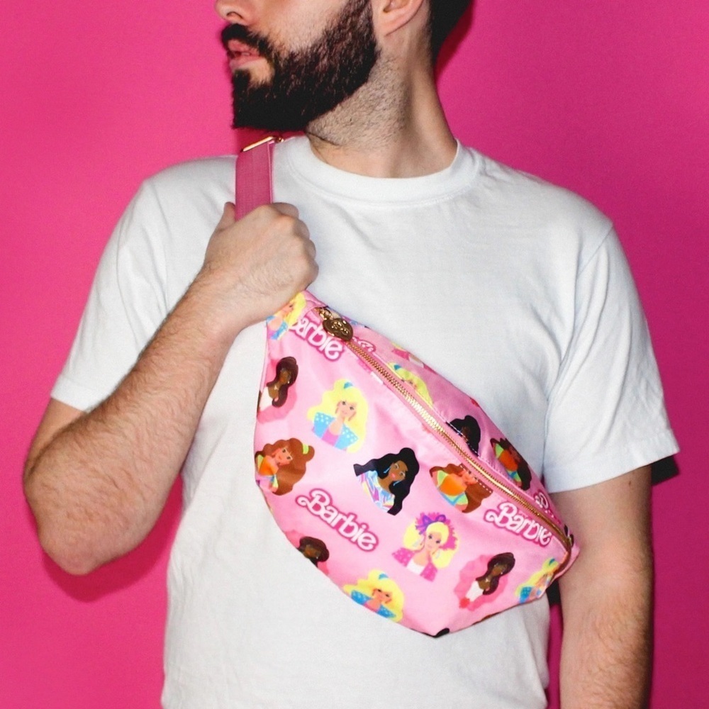 2 left !! New limited, edition, Barbie belt bag​​​ - Picture 5 of 5